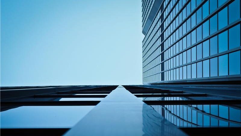 La communication de surveillance 05/2025 de la FINMA, un signal d&rsquo;alarme pour la résilience par conception